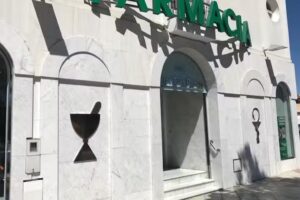 Farmacia Monteolivete. Lcdo Felipe Trigo