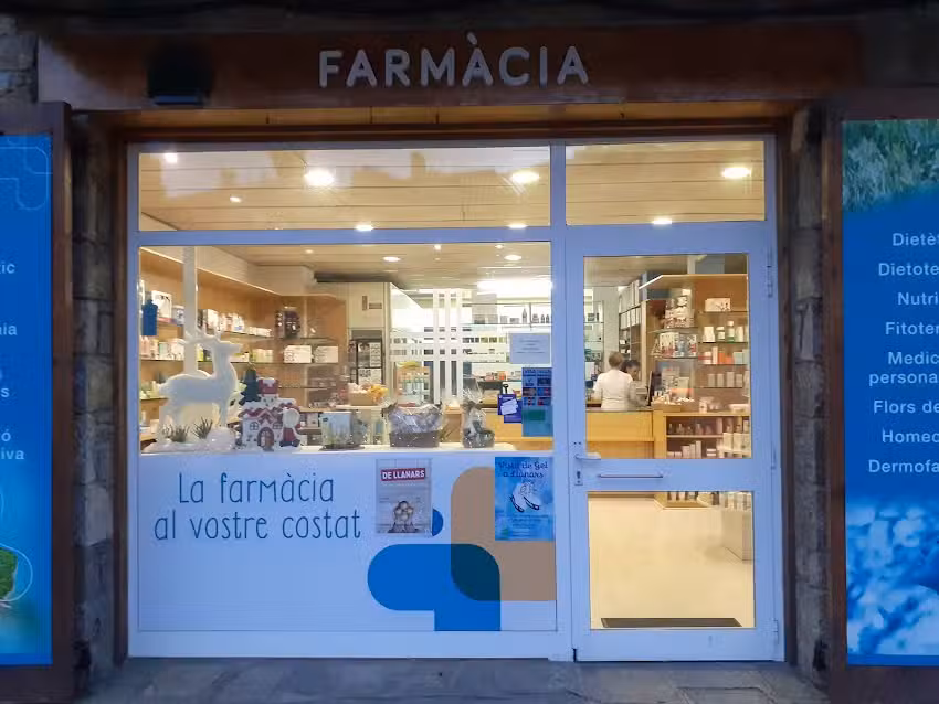 Farm&agrave;cia Montse Clos