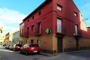 Farmacia Morata de Jal&oacute;n. Lda. Mar&iacute;a Mancebo Rodr&iacute;guez.