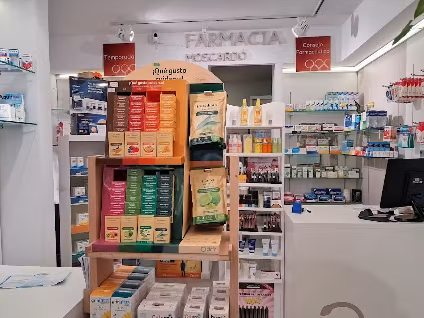Farmacia Moscard&oacute; (Lda. I. Erdocia Arce)