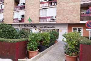 Farmacia Mota del Cuervo 76