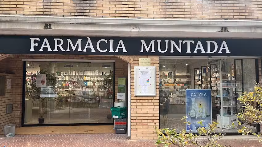FARM&Agrave;CIA MUNTADA