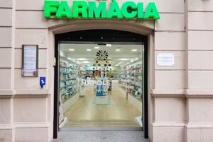 Farm&agrave;cia N&agrave;pols 258