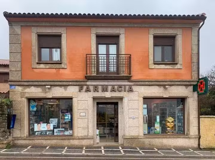 Farmacia Navamorcuende. Lda. Mar&iacute;a S&aacute;nchez Rodr&iacute;guez