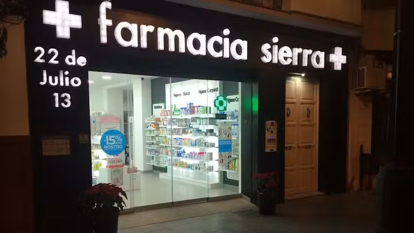 Farmacia Navarro Chico. Lcda. Bel&eacute;n Navarro Chico