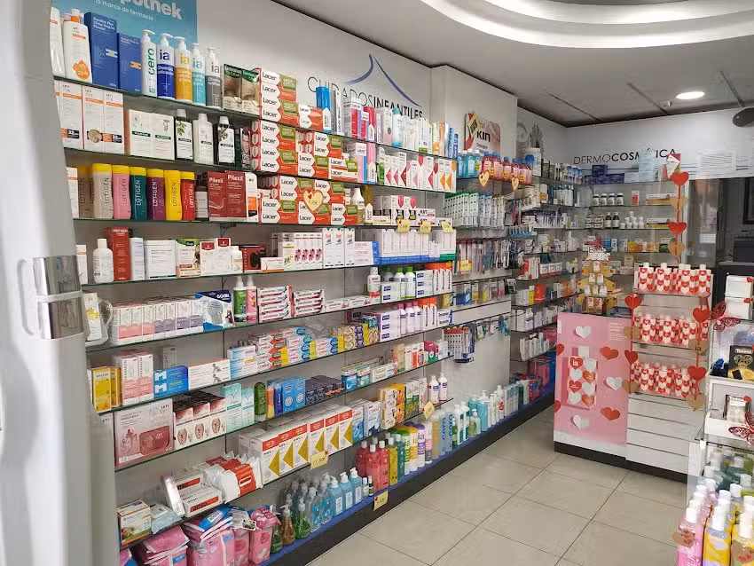 Farmacia N&uacute;&ntilde;ez Terr&oacute;n