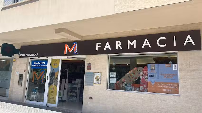 Farmacia Nuria Mola