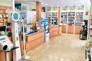 Farm&agrave;cia N&uacute;ria Vives