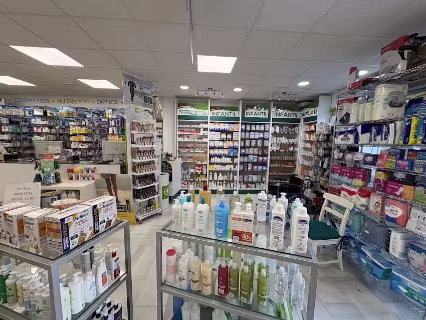 Farmacia-Optica-Audiologia Rold&aacute;n Cruz
