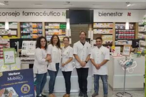Farmacia &Oacute;ptica Jard&iacute;n de la Reina