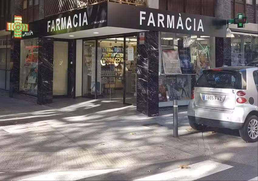 FARMACIA &Oacute;PTICA Lda. Sara Serra Llobet PALMA-BONS AIRES
