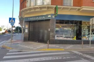 FARMACIA OPTICA PRADA