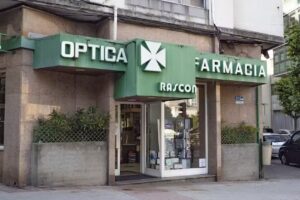 Farmacia &Oacute;ptica Rasc&oacute;n