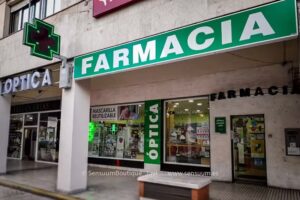 Farmacia &Oacute;ptica Salesa Liso