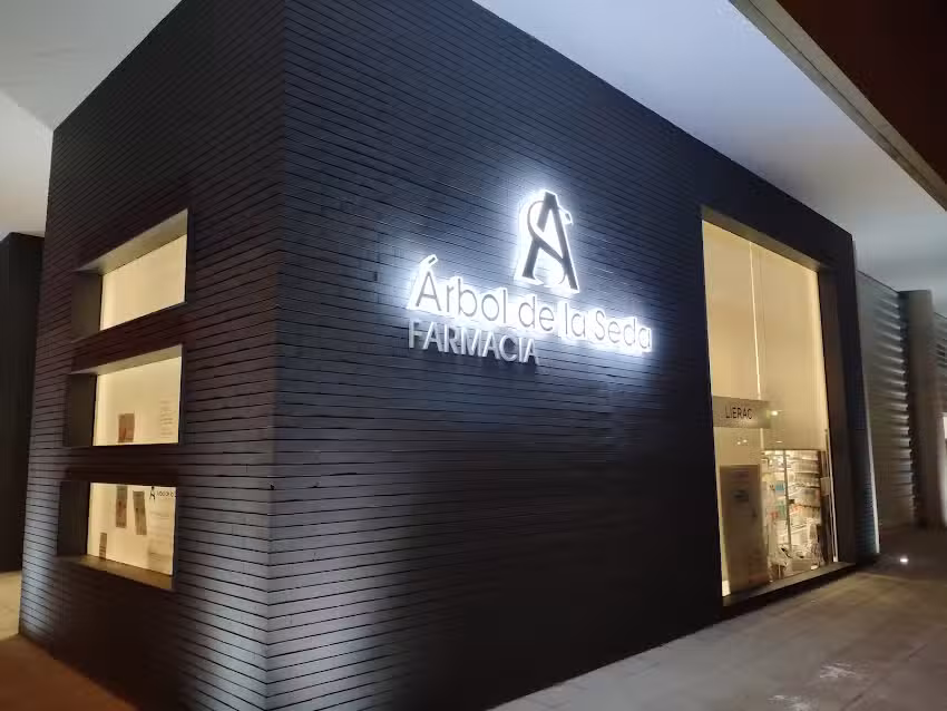 Farmacia Ortopedia &Aacute;rbol de la Seda