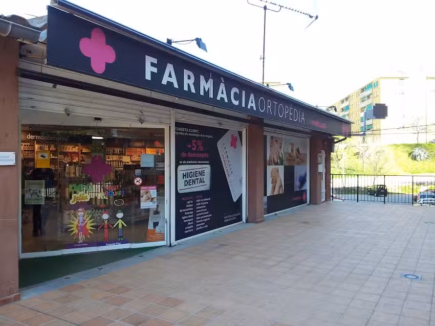 Farm&agrave;cia-Ortop&egrave;dia Can Parellada