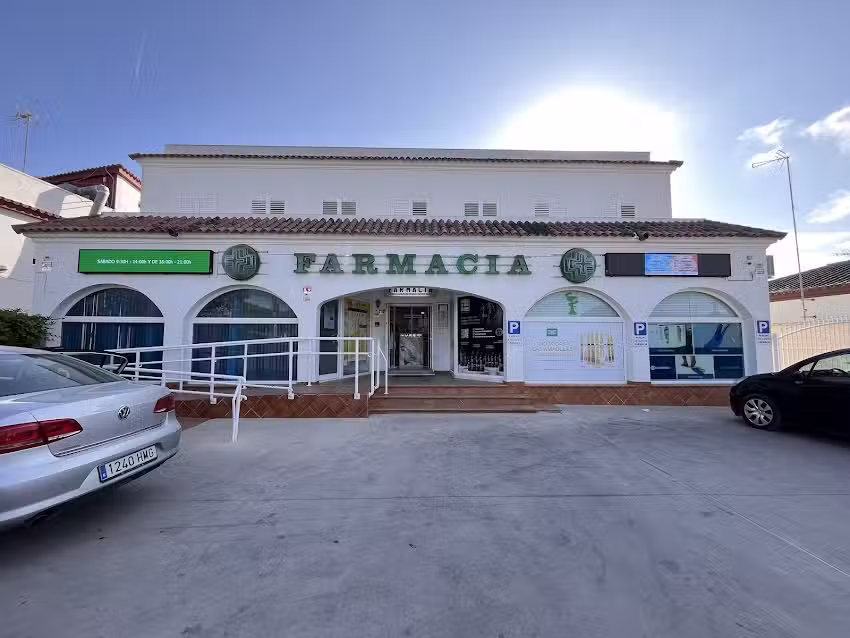 Farmacia-Ortopedia El Colorado