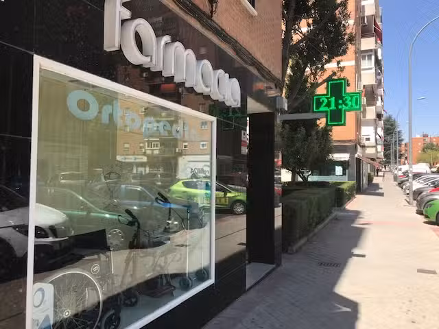 Farmacia & Ortopedia L&aacute;zaro &ndash; Mart&iacute;n (FarmaciasML.es)