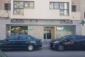 FARMACIA ORTOPEDIA LLOMBAI