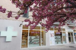 Farmacia Ortopedia Senosiain &ndash; Cerca del Hospital Universitario de Navarra &ndash; Pamplona &ndash; Titular: Elena Medrano