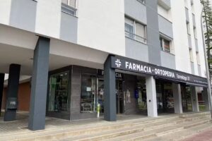 Farmacia-Ortopedia Torrelago 31