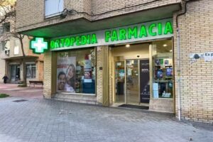 Farmacia, Ortopedia y Centro Auditivo Mar&iacute;a Teresa Manresa