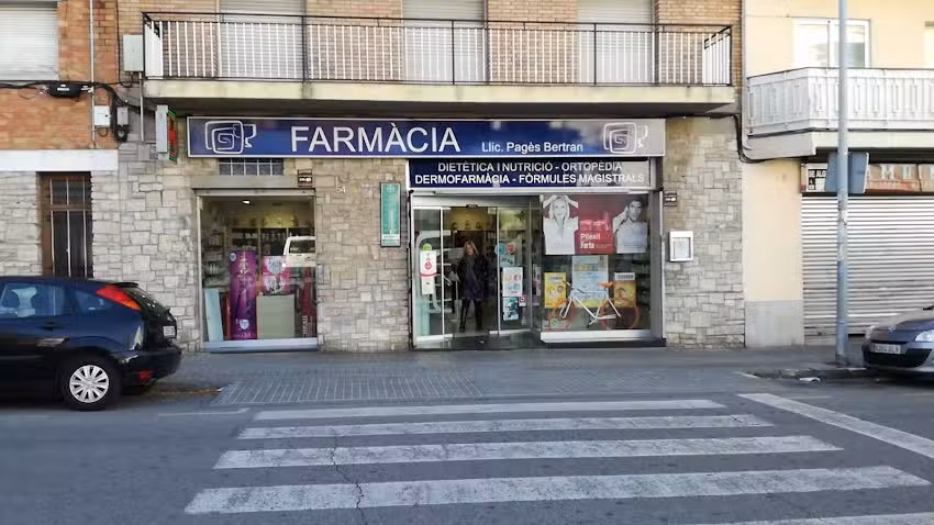 FARMACIA PAG&Egrave;S