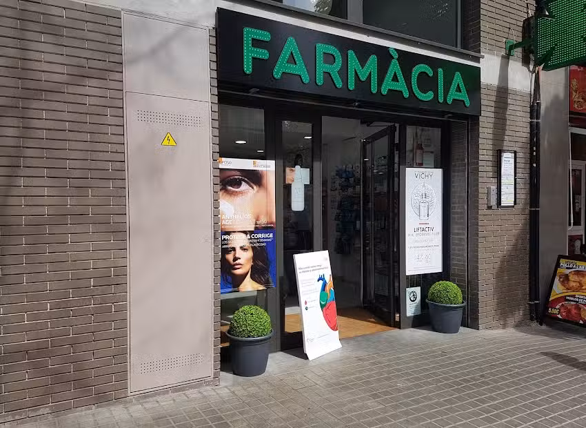 Farm&agrave;cia Pallar&egrave;s Lora C.B.