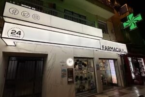 Farmacia Paús 24h
