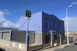 Farmacia Playa del Hombre, Telde. Lcdo. Carlos Apolinario Tenorio