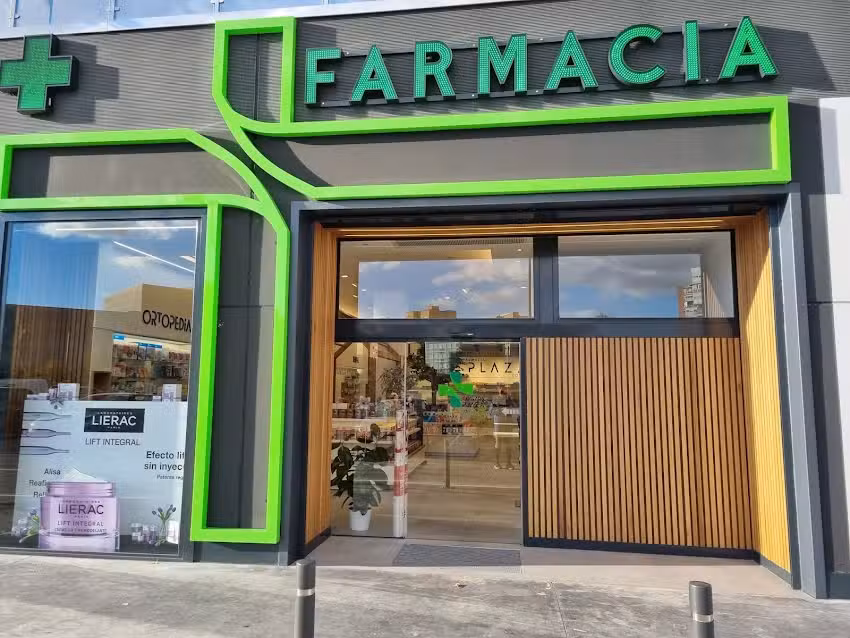 Farmacia Plaza Coslada (LDA.MARTA USON)
