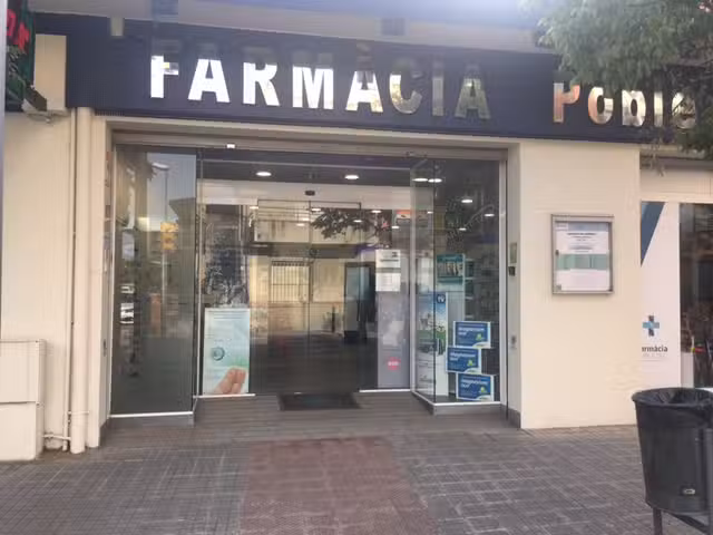 Farm&agrave;cia Poble Sec Cardedeu