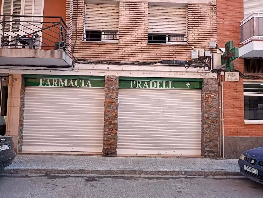 Farm&agrave;cia Pradell