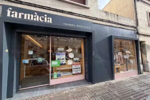 Farm&agrave;cia Prendes