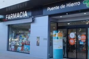 Farmacia Puente de Hierro