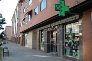 Farmacia Puente Mayor (Ldo. Miguel &Aacute;ngel L&oacute;pez Franco)