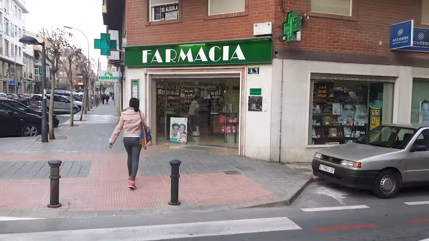 Farmacia R. Vives Reus