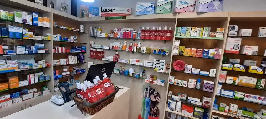 Farmacia Ra&uacute;l Gonzalez Maria