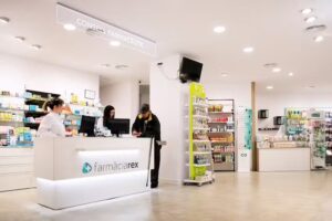Farm&agrave;cia Rex