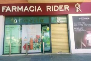 Farmacia R&iacute;der, avda. Ram&oacute;n Carande, 5