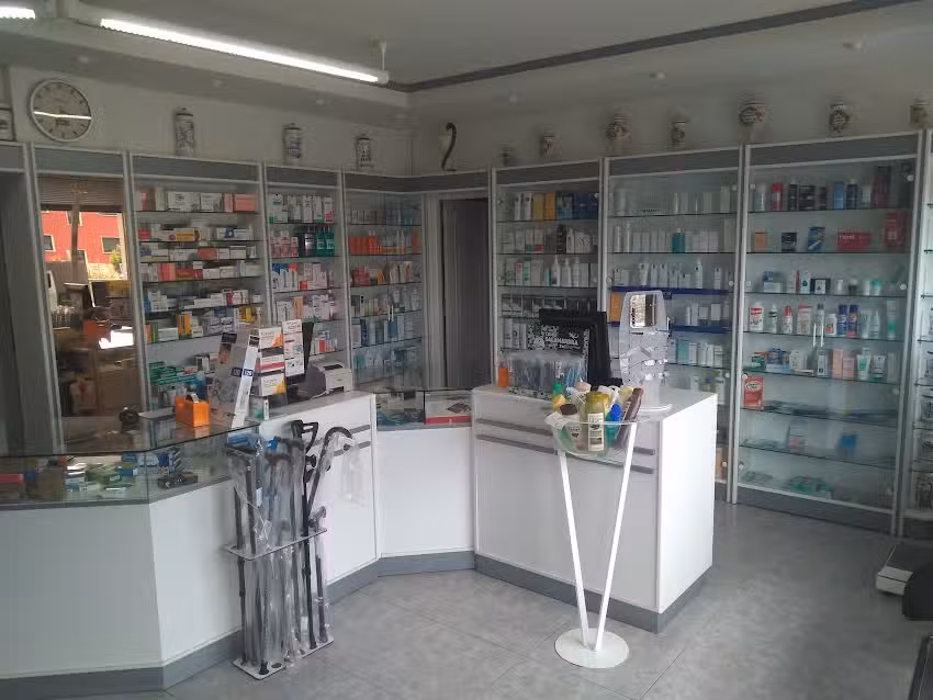 Farmacia Rodrigo &Aacute;lvarez Iglesias (Pontepedra &ndash; Tordoia)