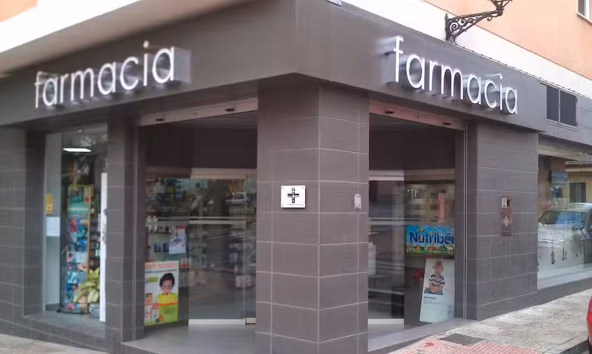 Farmacia Romero Mart&iacute;nez