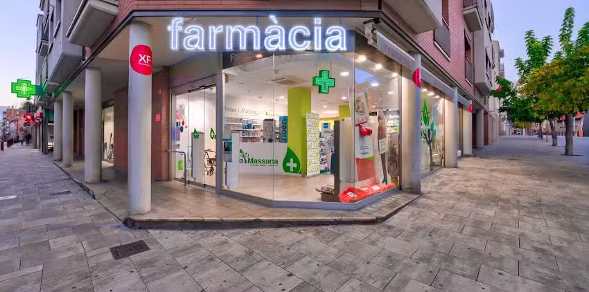 Farm&agrave;cia Roser Massana Closa