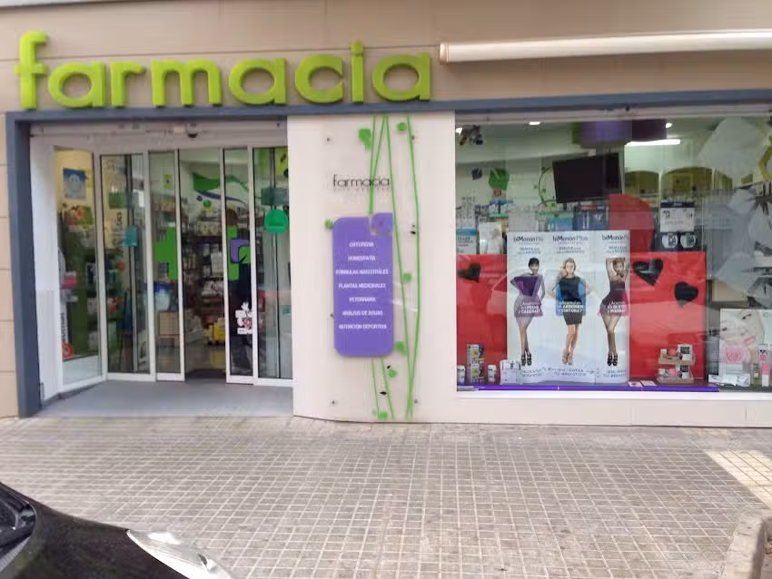 FARMACIA RUIZ RABADAN C.B.