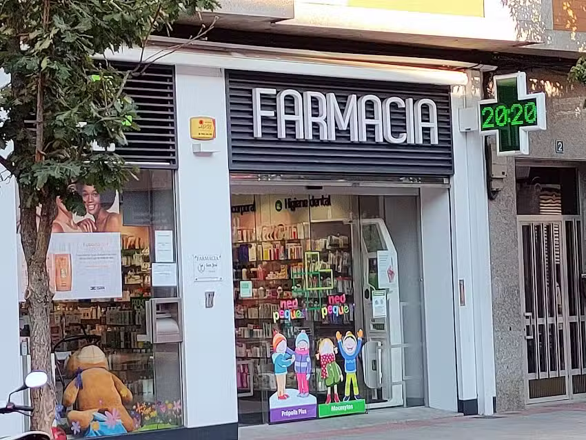 FARMACIA SAN JOS&Eacute; &ndash; VERIN. ( AV de LAZA 2)
