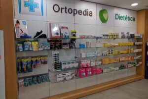 Farmacia San Juan Bosco 96. Ldo Antonio Vald&eacute;s Arenas.