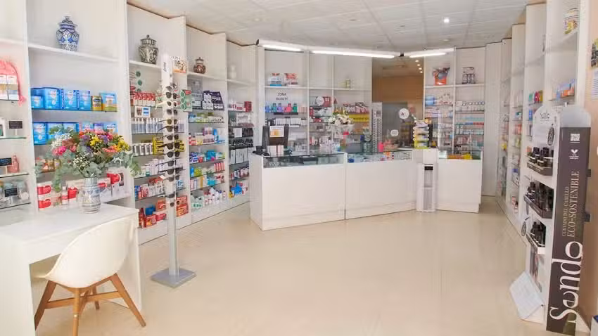 Farmacia San Juli&aacute;n (Teruel) [Reyes Monsonis]