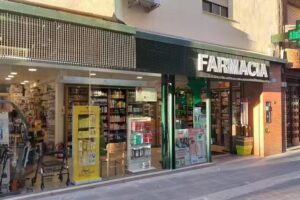 Farmacia S&aacute;nchez Torres