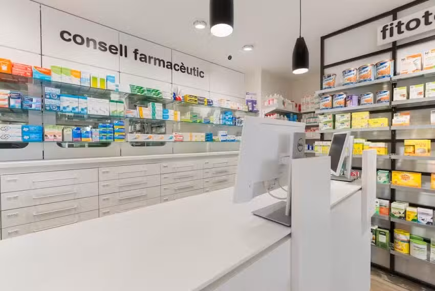 FARMACIA SANT JORDI. Vicente Terrades