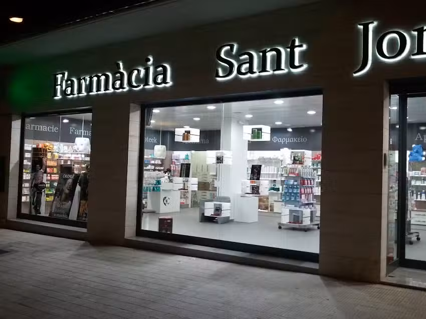 Farm&agrave;cia Sant Jordi